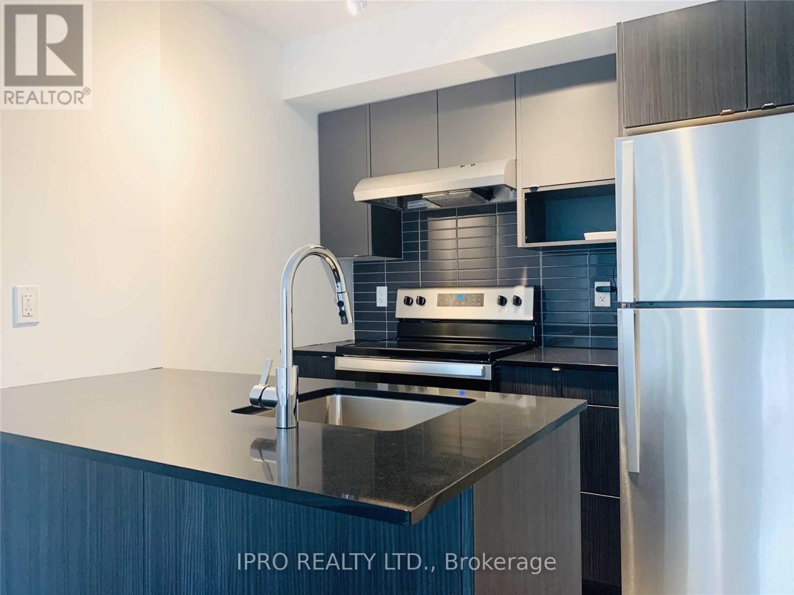 615 - 1129 Cooke Boulevard, Burlington, Ontario  L7T 4A8 - Photo 7 - W12099428