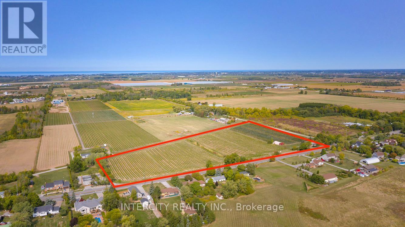 450 Queenston Road, Niagara-On-The-Lake, Ontario  L0S 0J1 - Photo 3 - X12099366