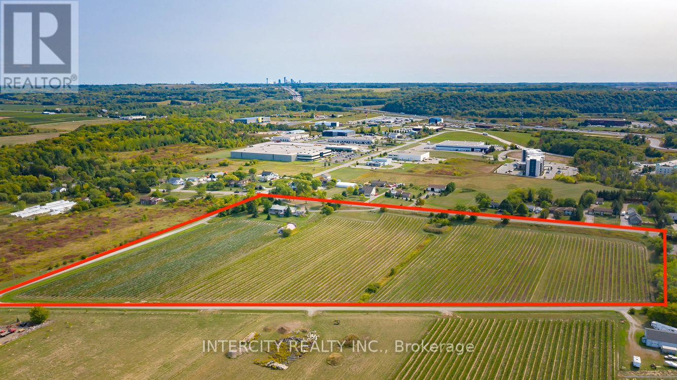450 Queenston Road, Niagara-On-The-Lake, Ontario  L0S 0J1 - Photo 6 - X12099366
