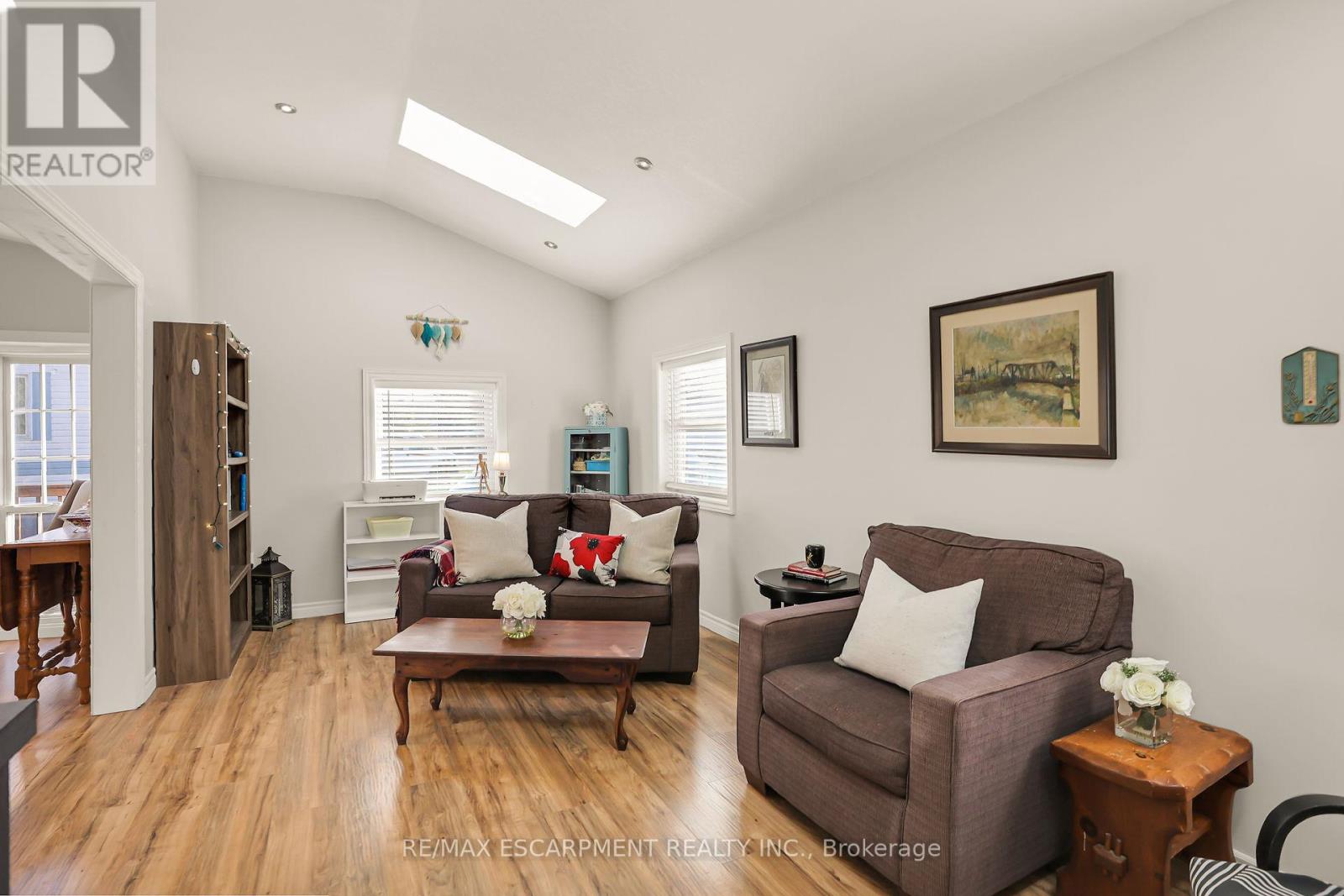 4453 Timothy Lane, Lincoln, Ontario  L3J 0W1 - Photo 8 - X12099371