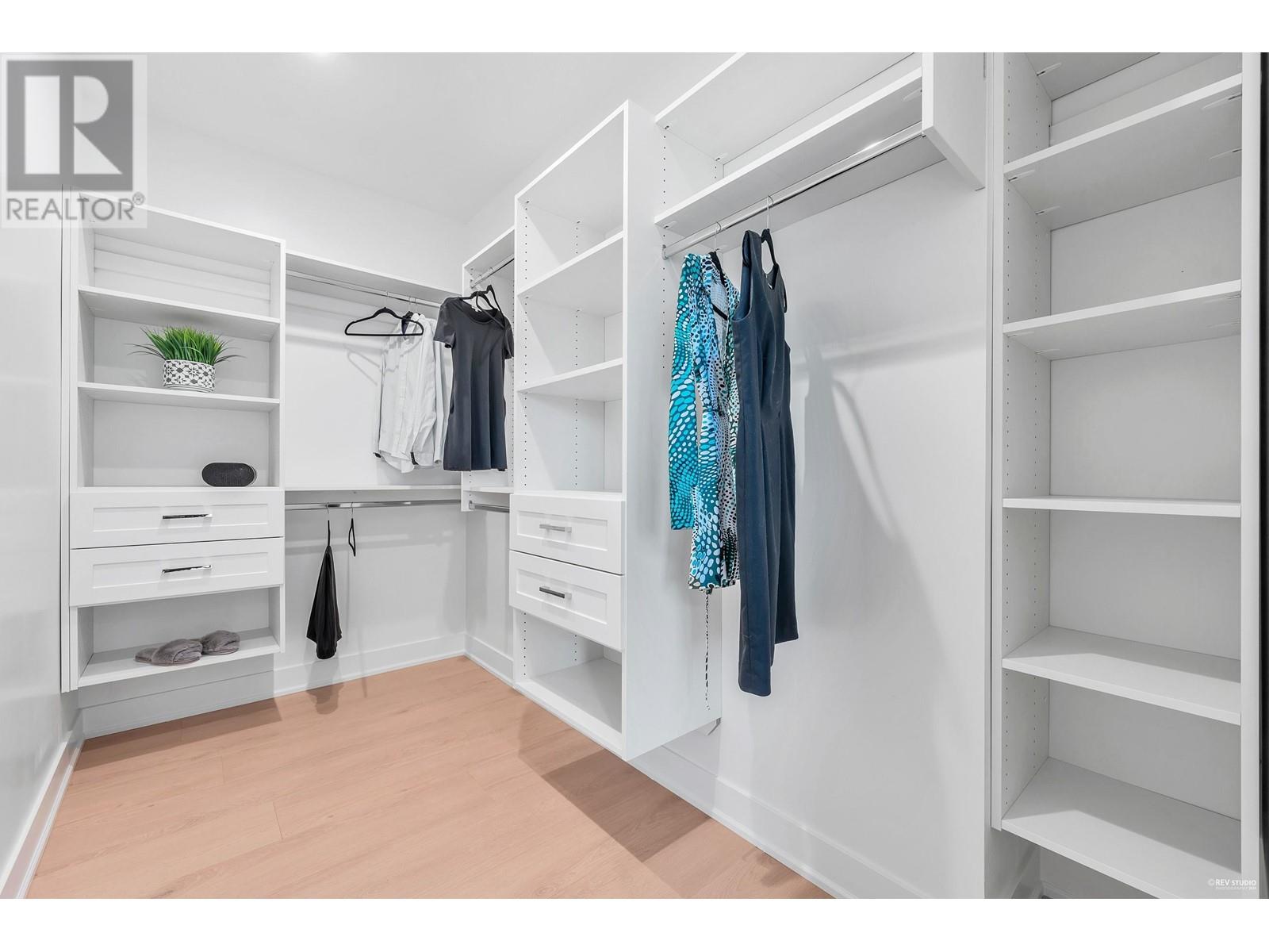 Listing Picture 14 of 24 : 107 8233 WILLIAMS ROAD, Richmond / 烈治文 - 魯藝地產 Yvonne Lu Group - MLS Medallion Club Member