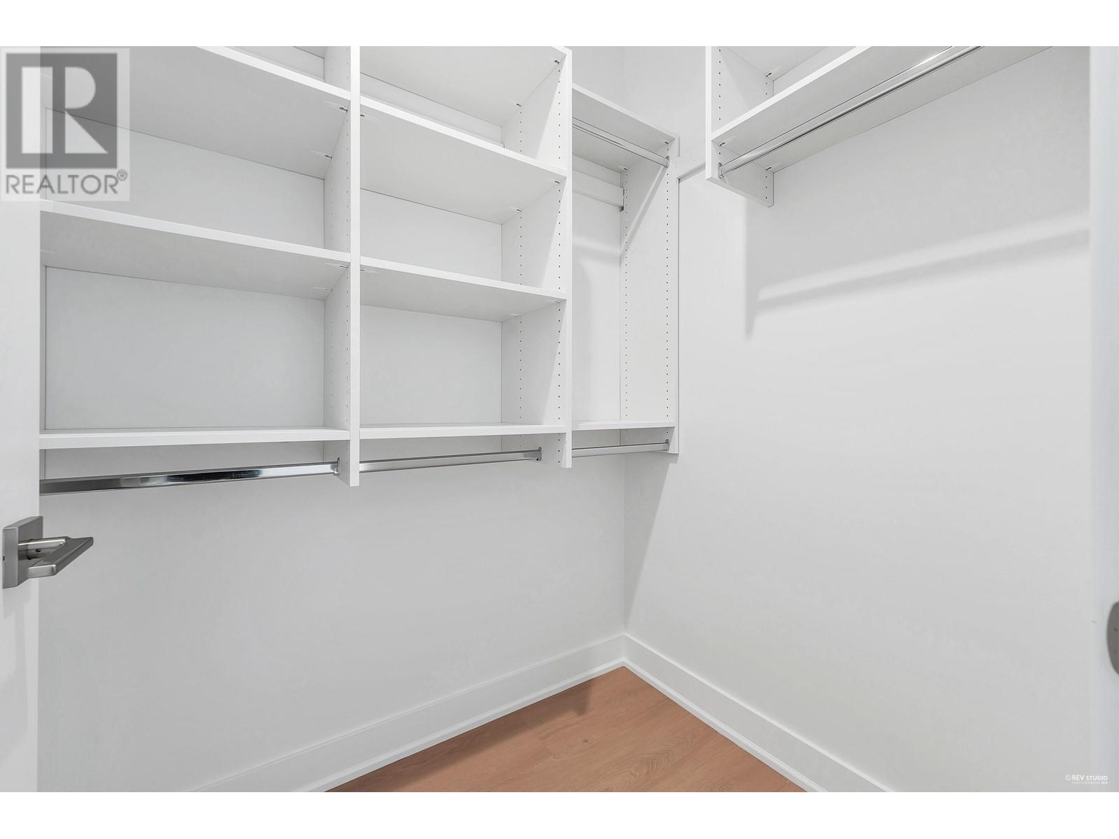 Listing Picture 17 of 24 : 107 8233 WILLIAMS ROAD, Richmond / 烈治文 - 魯藝地產 Yvonne Lu Group - MLS Medallion Club Member