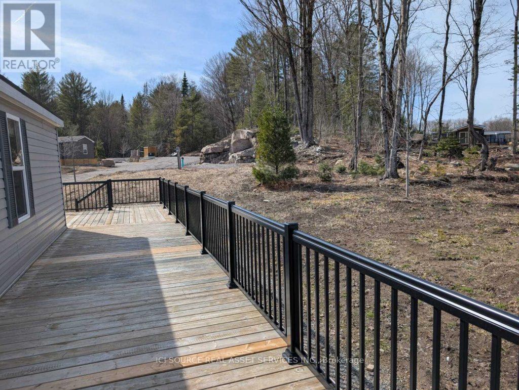 Lkr052 - 1047 Bonnie Lake Camp Road, Bracebridge, Ontario  P1L 1W9 - Photo 3 - X12052636