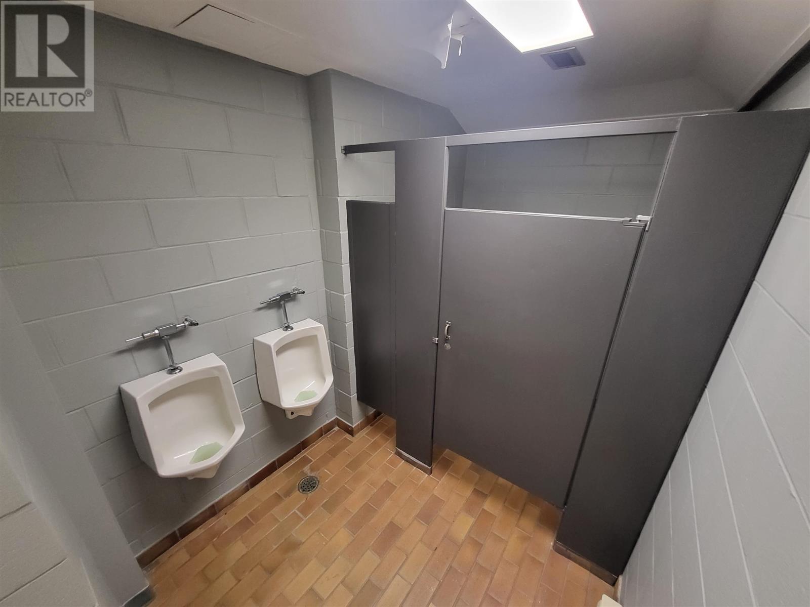 400 Central Ave, Fort Frances, Ontario  P9A 1X8 - Photo 20 - TB240457