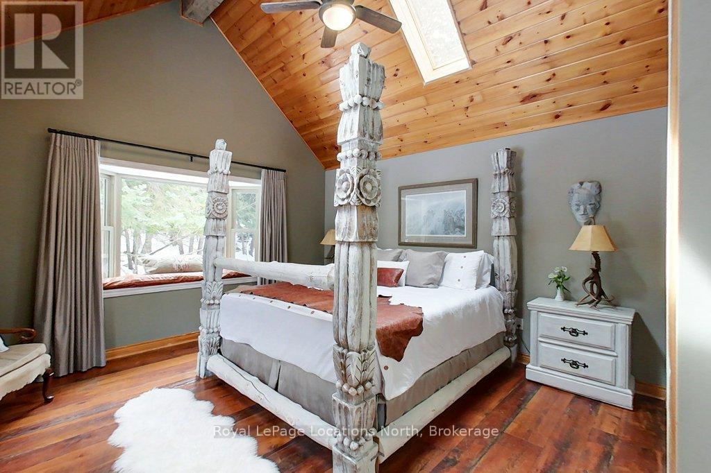 9265 County 9 Road, Clearview, Ontario  L0M 1G0 - Photo 24 - S12076751