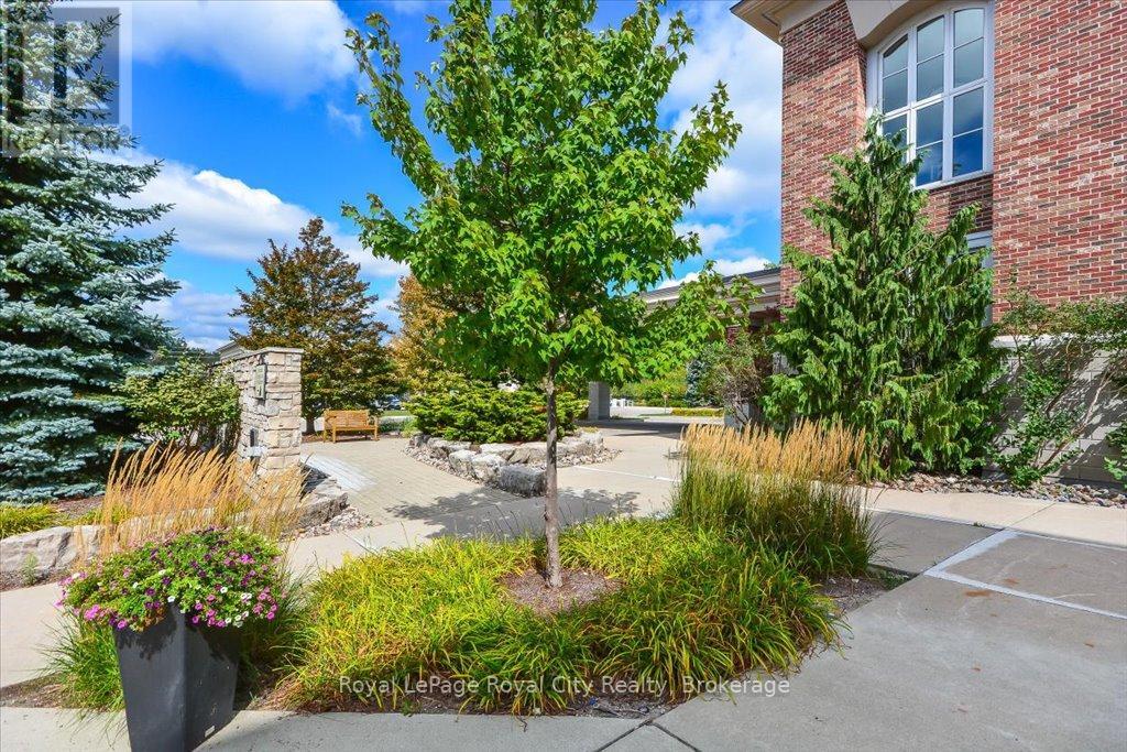 Property at 212 - 71 BAYBERRY DRIVE image 4