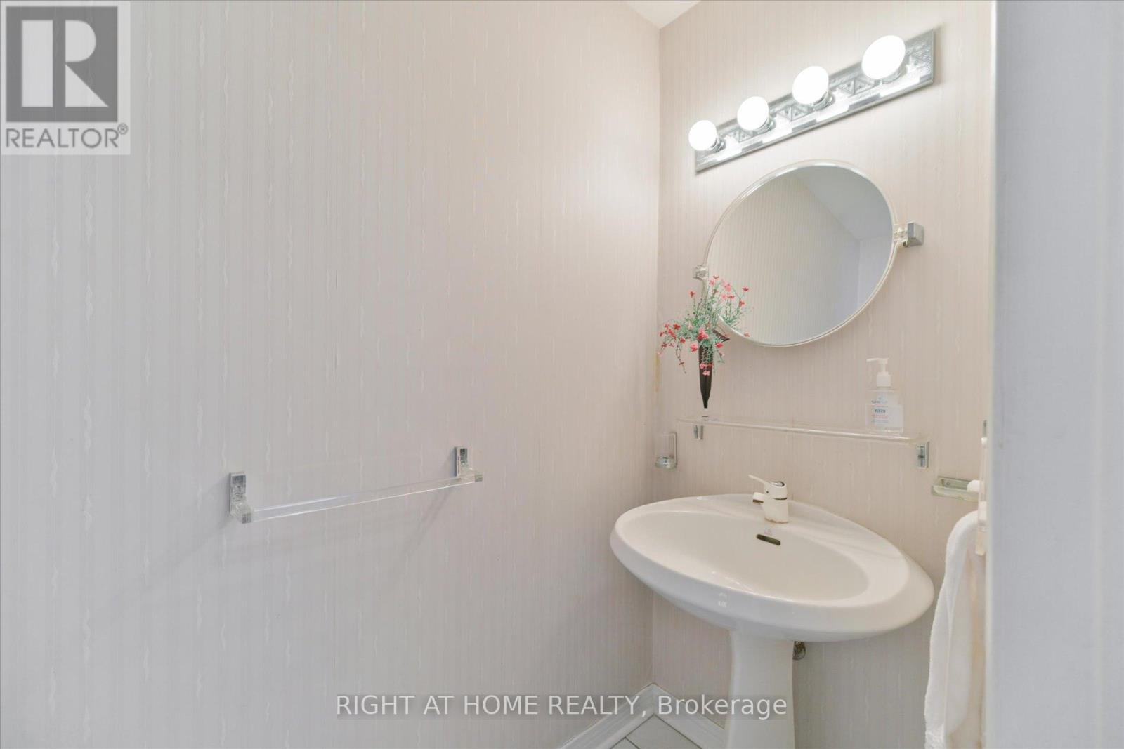 397 Patricia Avenue, Toronto, Ontario  M2R 2N1 - Photo 10 - C12099577