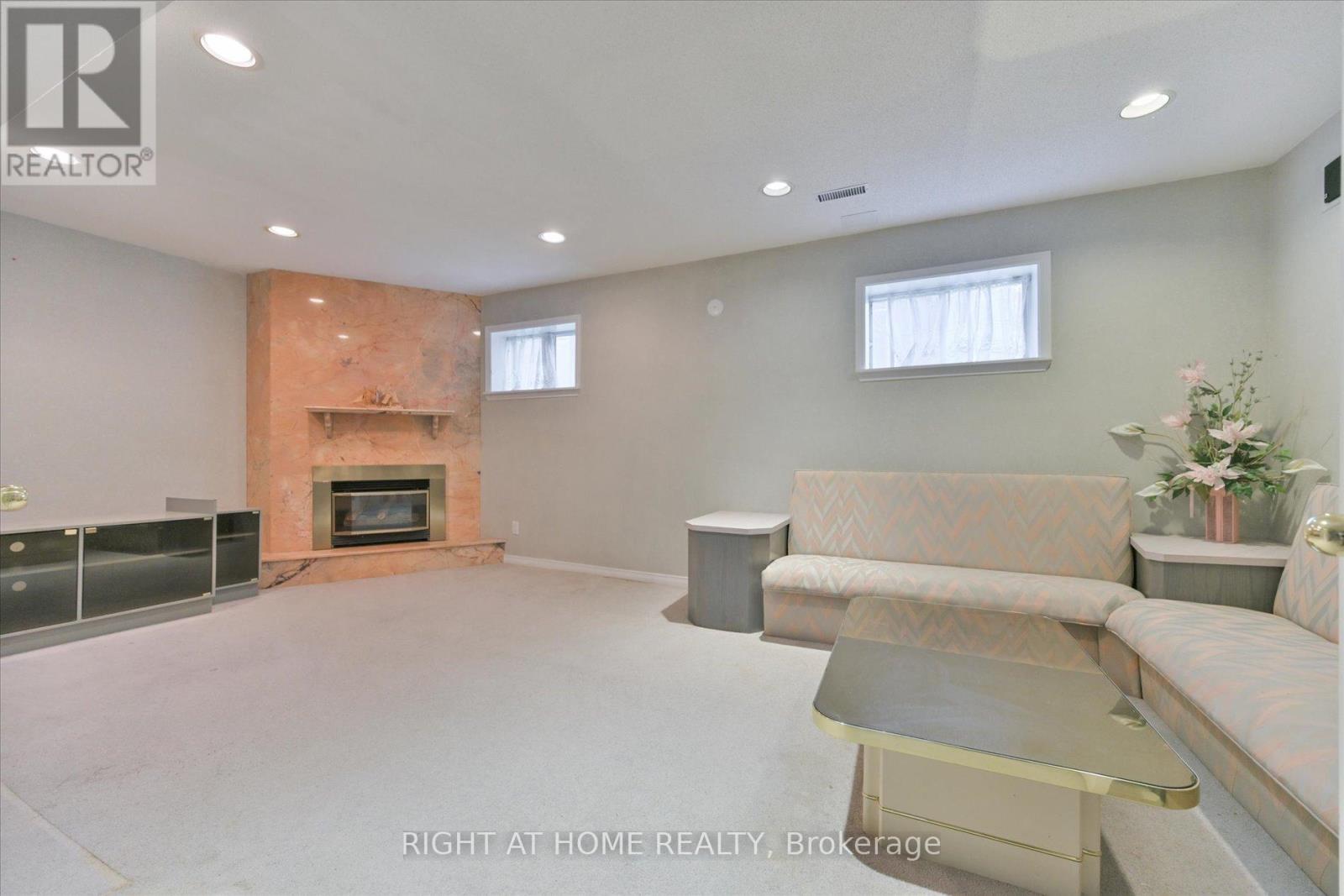 397 Patricia Avenue, Toronto, Ontario  M2R 2N1 - Photo 19 - C12099577