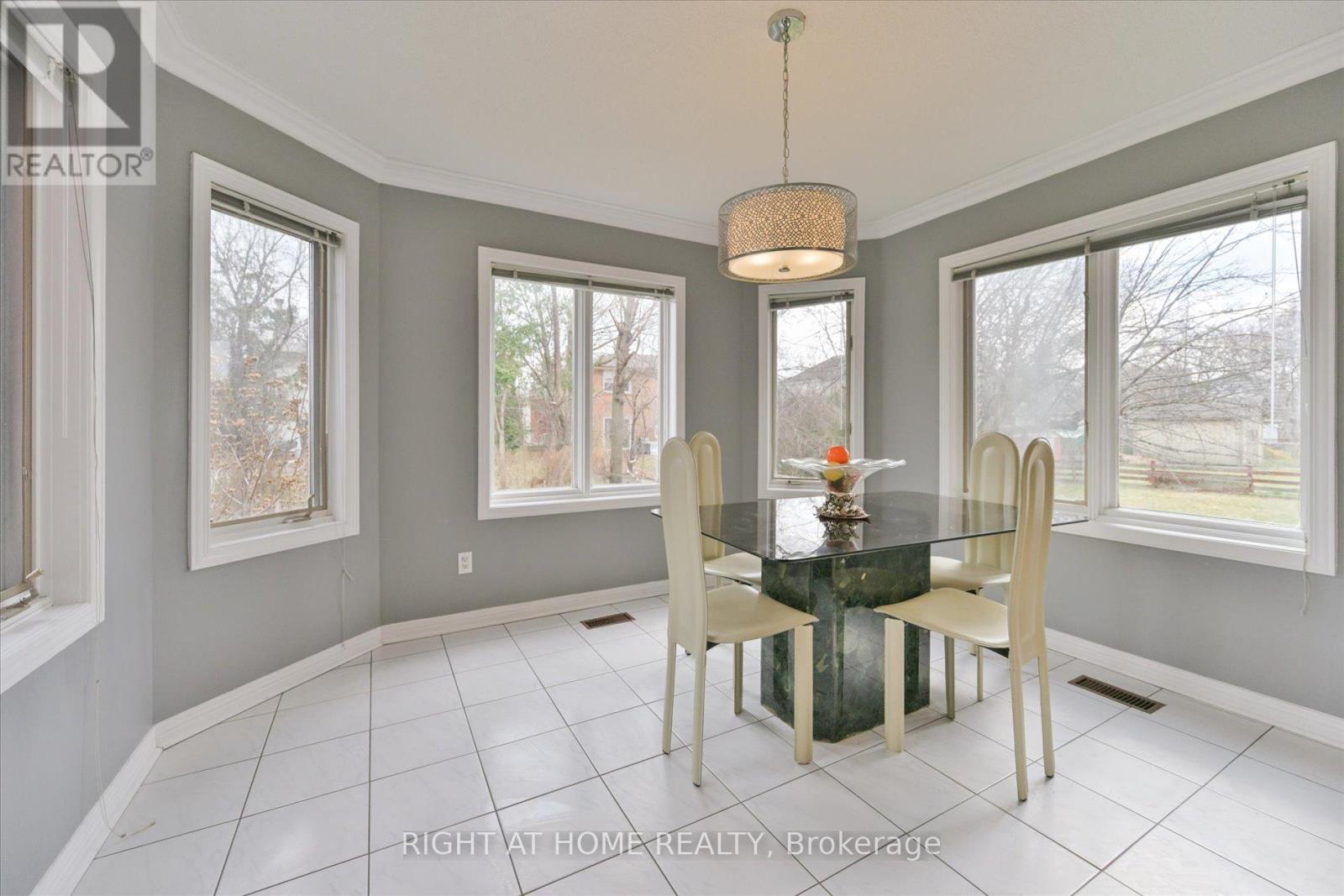 397 Patricia Avenue, Toronto, Ontario  M2R 2N1 - Photo 8 - C12099577