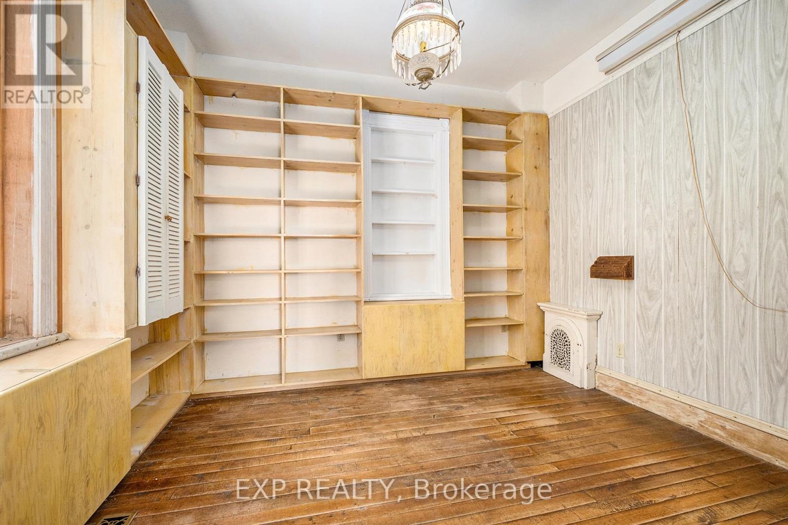 18873 Kenyon Concession 5 Road, North Glengarry, Ontario  K0C 1A0 - Photo 15 - X12099550