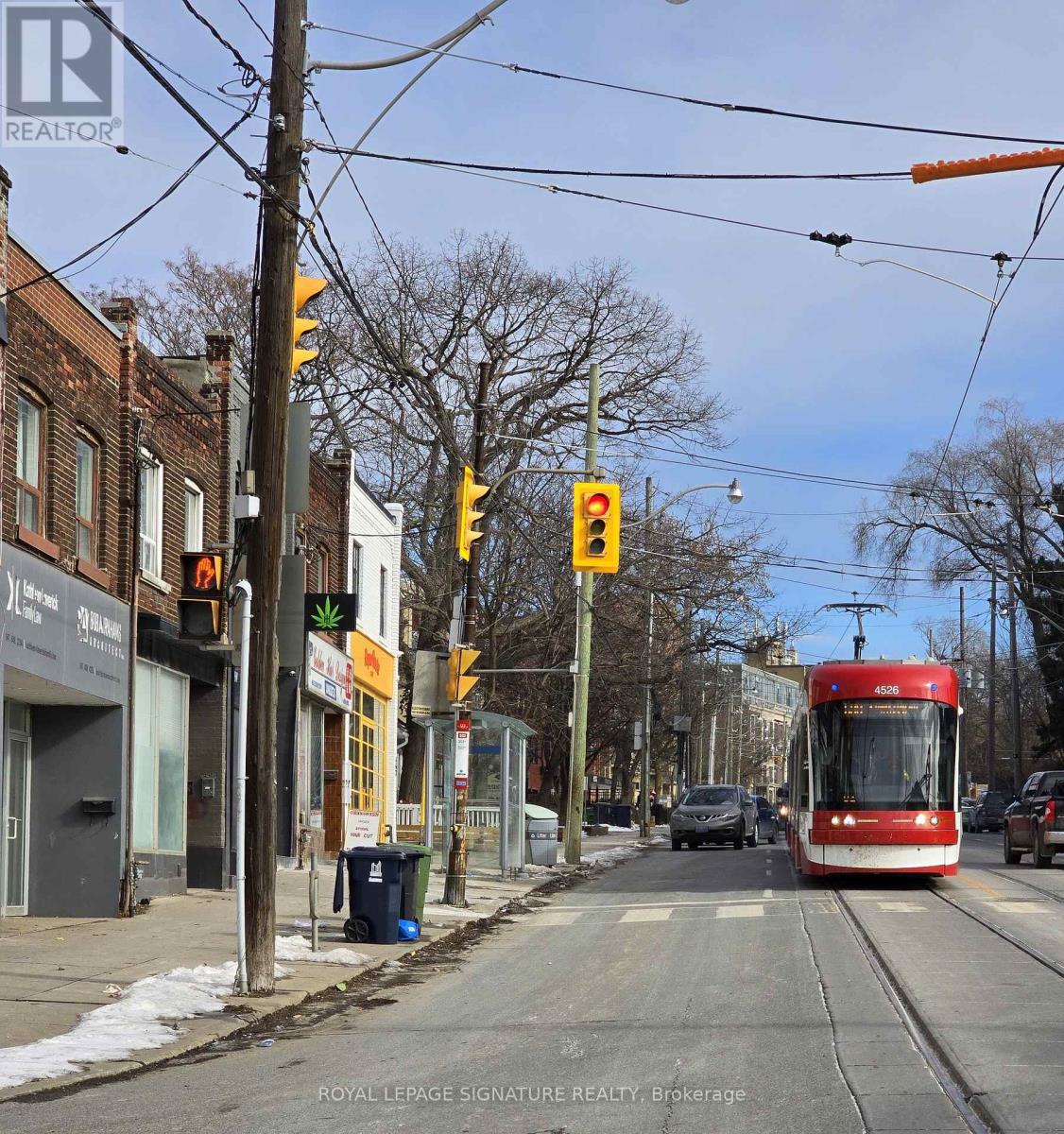 452 Kingston Road, Toronto, Ontario  M4L 1V3 - Photo 4 - E12099481