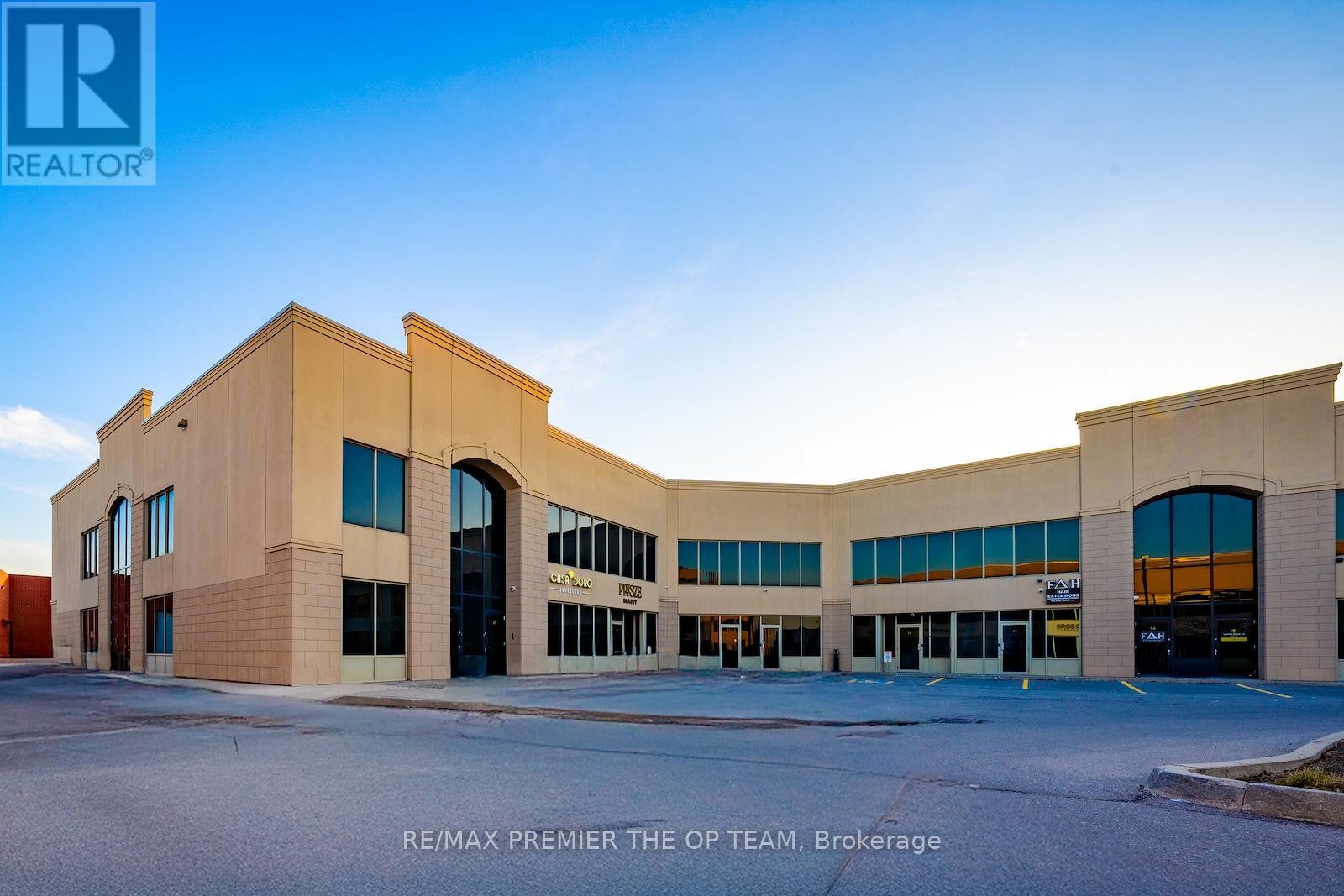 22 - 8750 JANE STREET, Vaughan, Ontario
