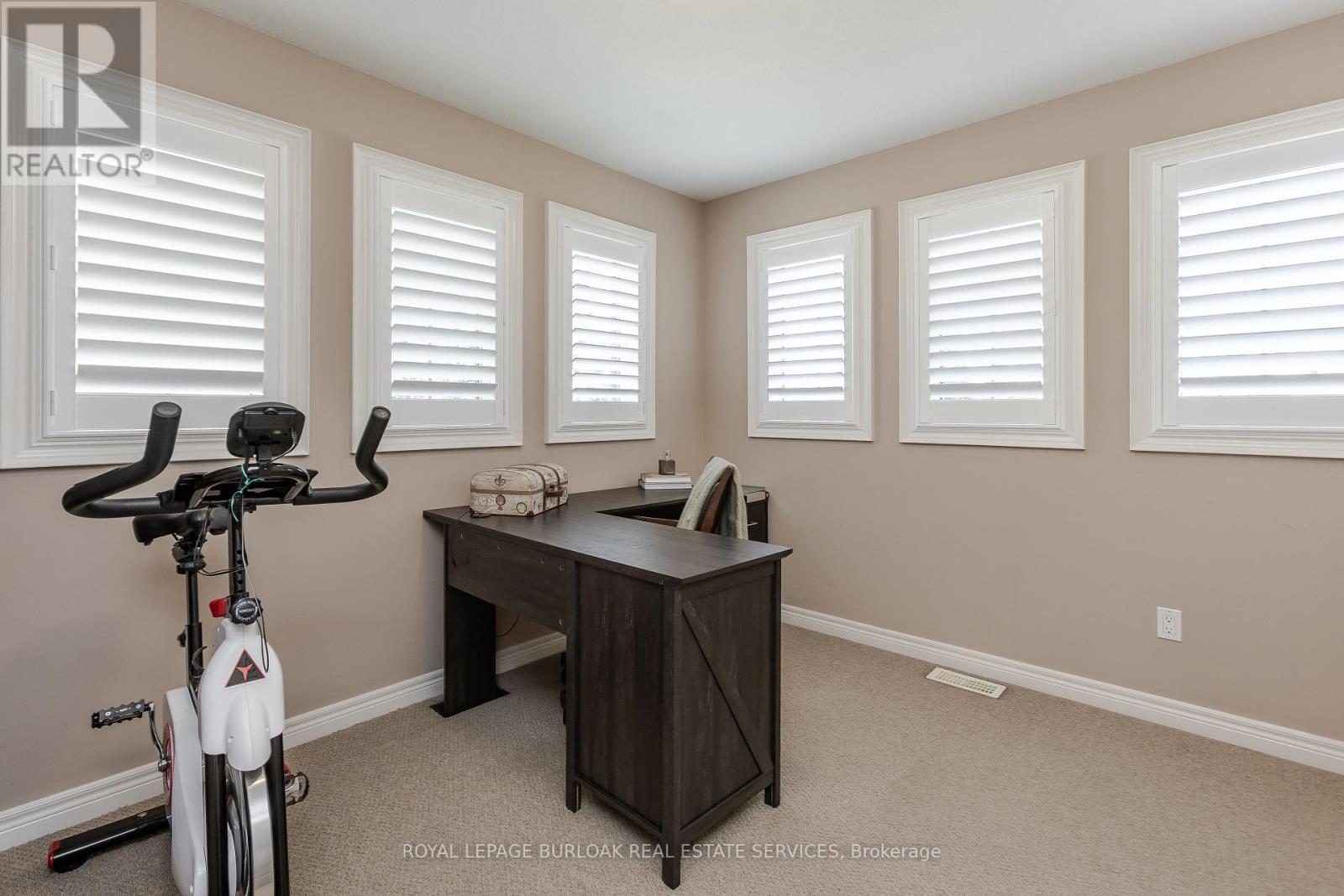 264 Dorchester Drive, Grimsby, Ontario  L3M 1P6 - Photo 27 - X12099511