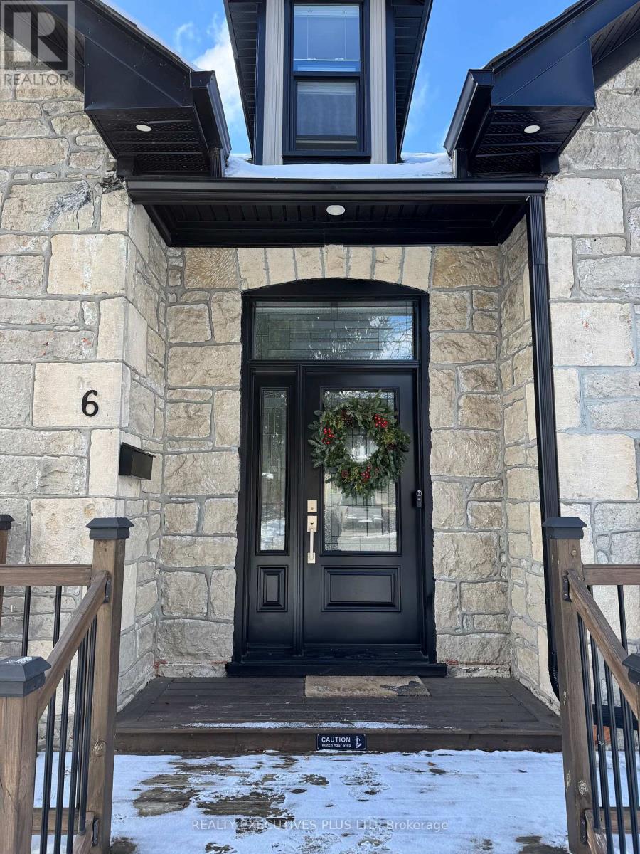 Property at 6 ELGIN STREET N image 2