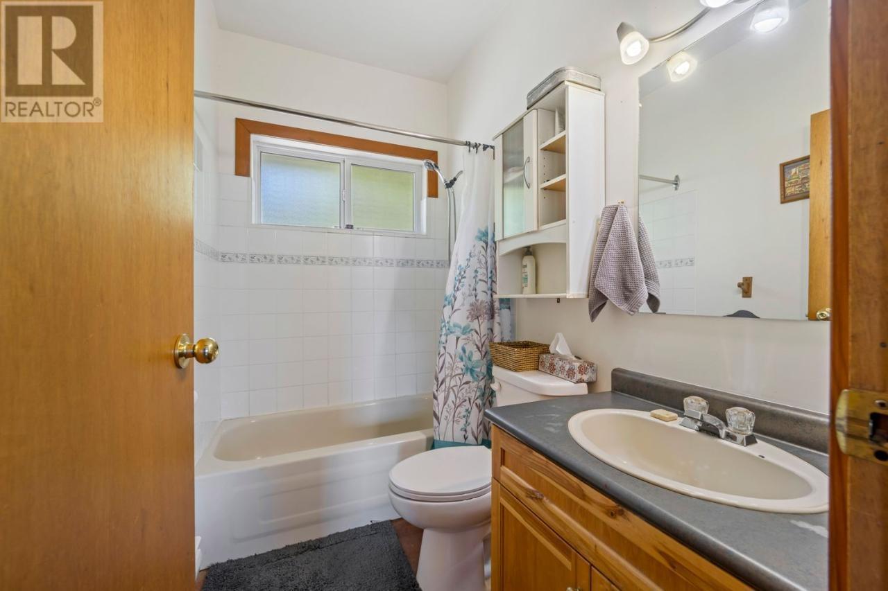 & 14506 Highway 3a Unit# 14504, Gray Creek, British Columbia  V0B 1S0 - Photo 27 - 10326954