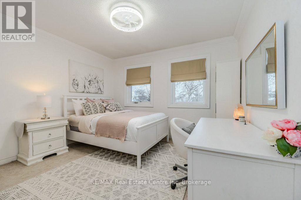 667 Burnett Avenue, Cambridge, Ontario  N1T 1P1 - Photo 24 - X12099608