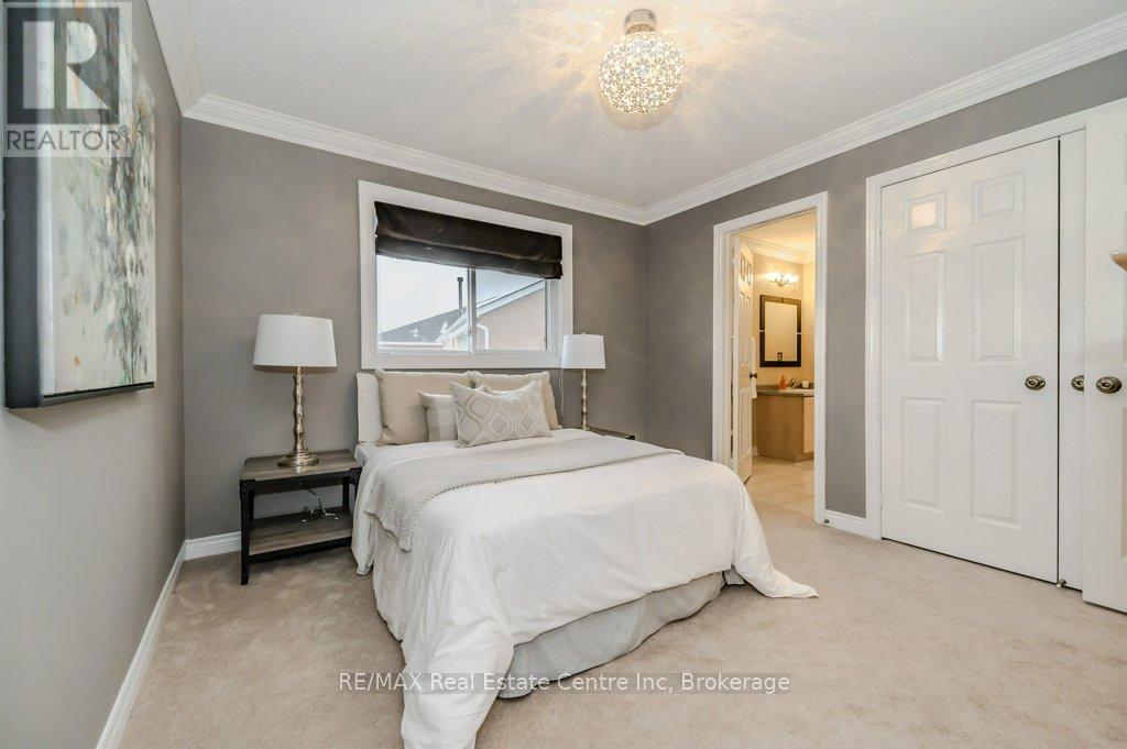 667 Burnett Avenue, Cambridge, Ontario  N1T 1P1 - Photo 27 - X12099608