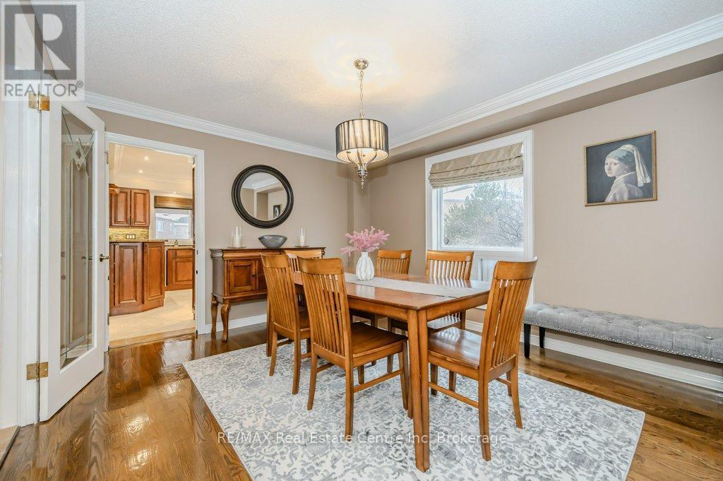 667 Burnett Avenue, Cambridge, Ontario  N1T 1P1 - Photo 6 - X12099608