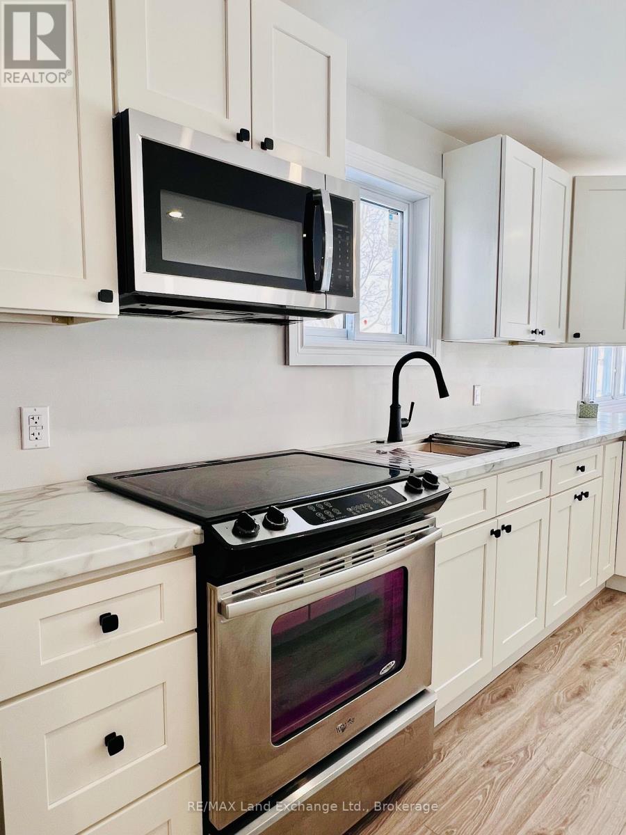 782 Somerville Street, Huron-Kinloss, Ontario  N0G 2H0 - Photo 20 - X11998842