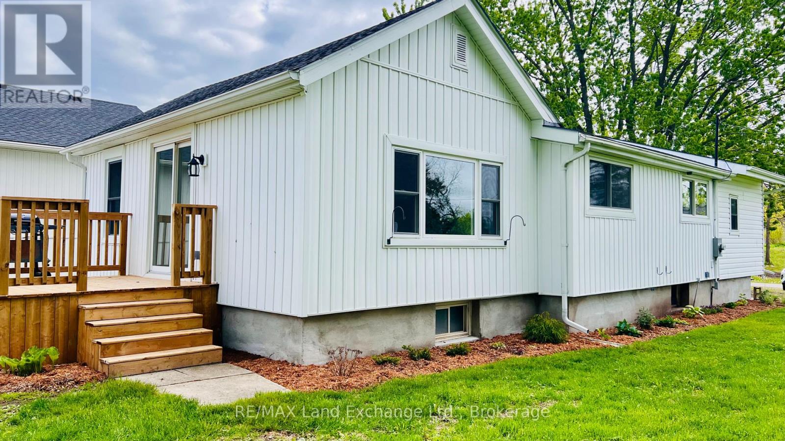 782 Somerville Street, Huron-Kinloss, Ontario  N0G 2H0 - Photo 6 - X11998842