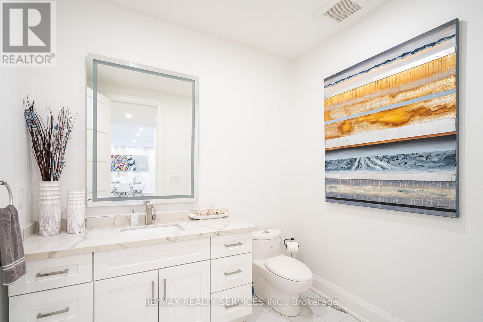 3 Bonnyview Drive, Toronto, Ontario  M8Y 3G5 - Photo 24 - W12099641
