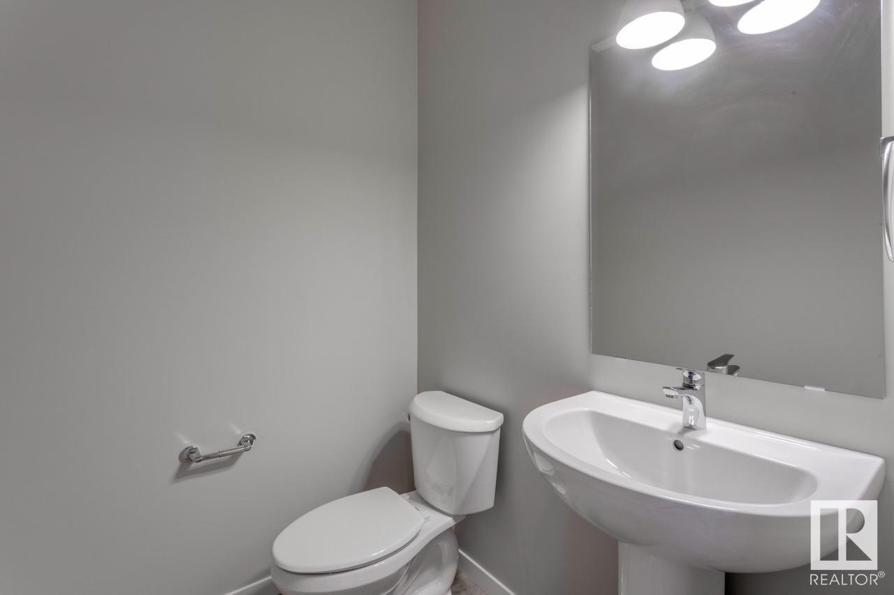 Property at 9483 228 ST NW image 5