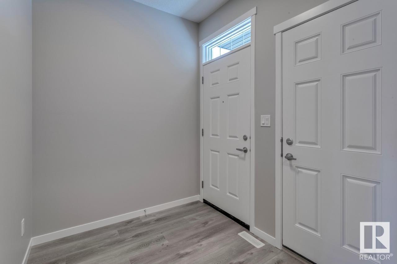 Property at 9483 228 ST NW image 3
