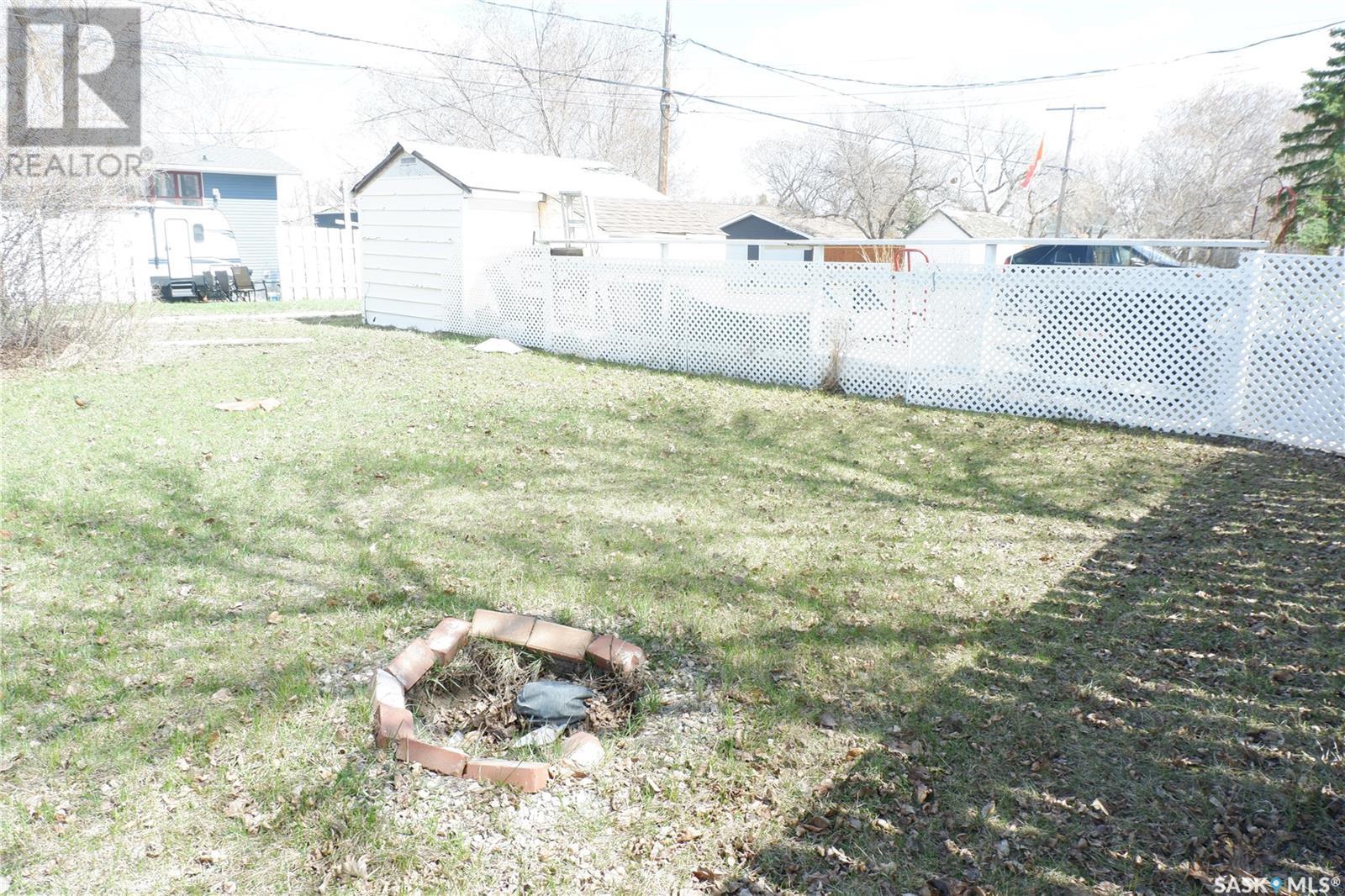 Property at 502 5th AVENUE W image 5