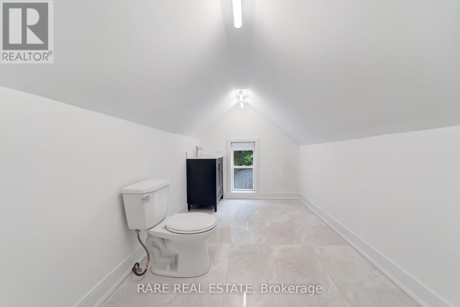 4372 Ontario Street, Lincoln (Beamsville), Ontario  L0R 1B0 - Photo 28 - X12099652