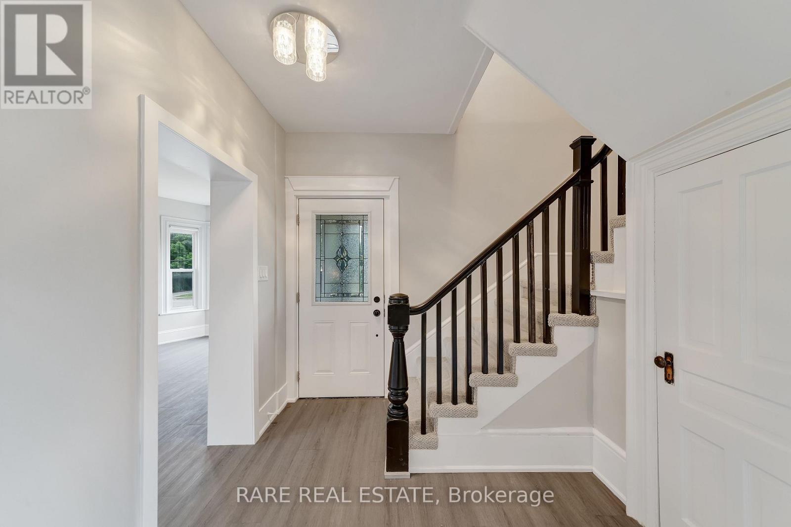 4372 Ontario Street, Lincoln (Beamsville), Ontario  L0R 1B0 - Photo 5 - X12099652