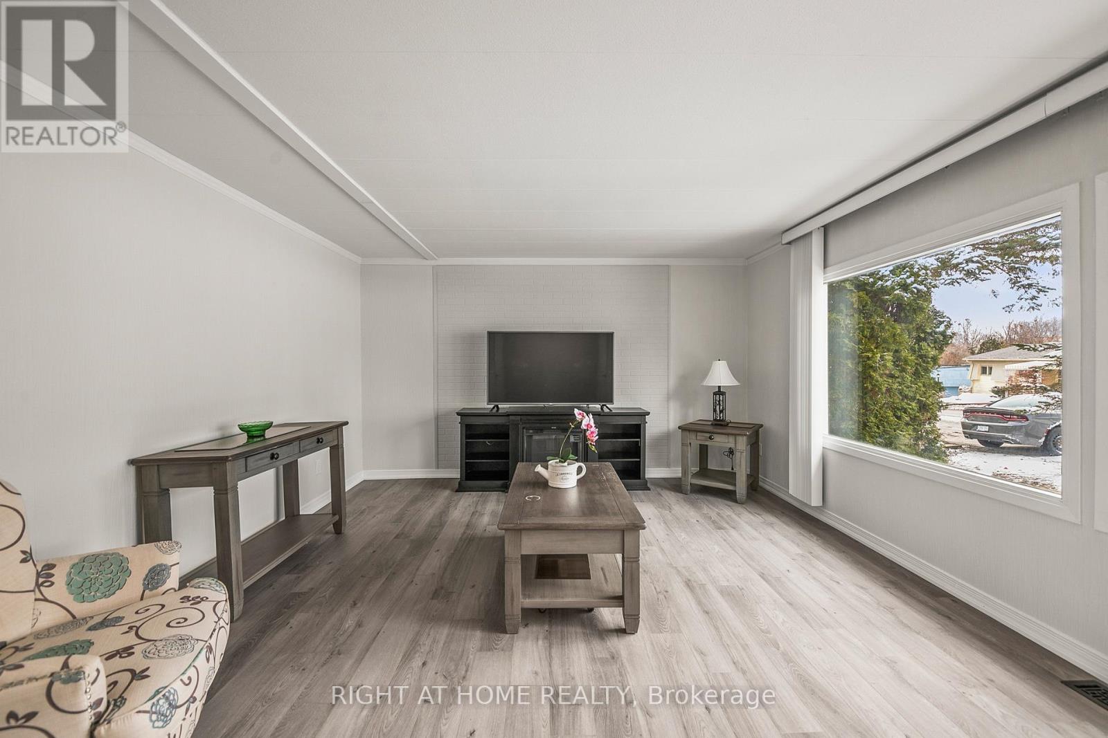 Property at 56 FLORA DRIVE image 2
