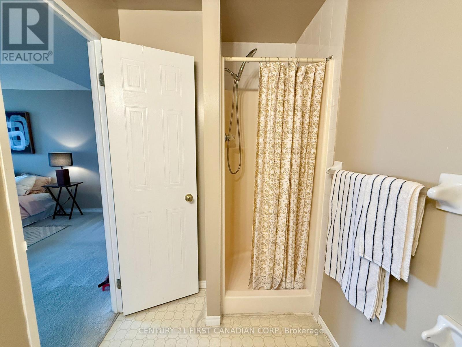 506 - 30 Chapman Court, London North, Ontario  N6G 4Y4 - Photo 12 - X12064963
