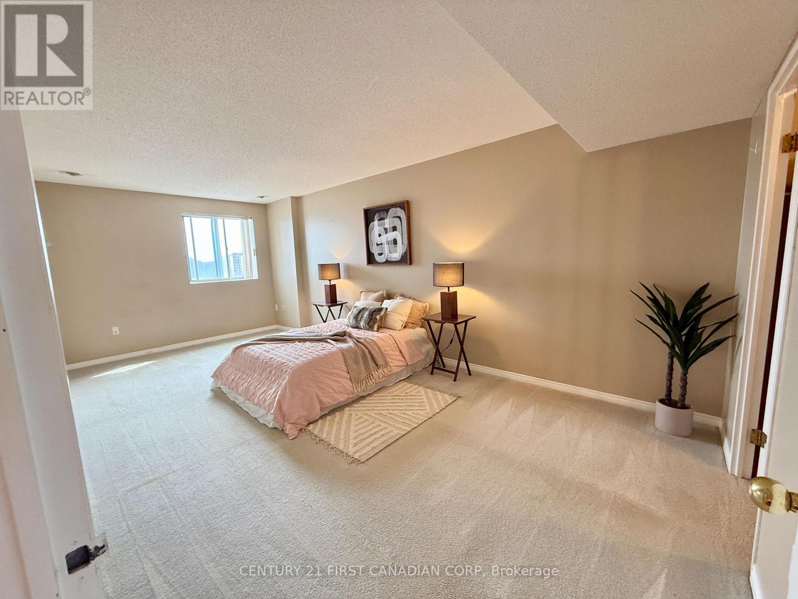 506 - 30 Chapman Court, London North, Ontario  N6G 4Y4 - Photo 8 - X12064963
