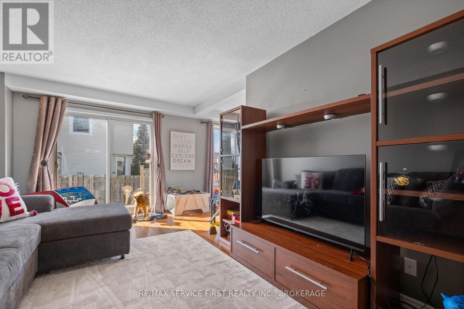 363 Waterloo Drive, Kingston (East Gardiners Rd), Ontario  K7M 8L2 - Photo 7 - X12099685