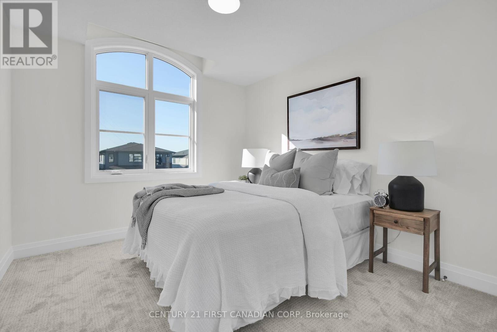1918 Fountain Grass Drive, London South, Ontario  N6K 4P9 - Photo 21 - X12099669