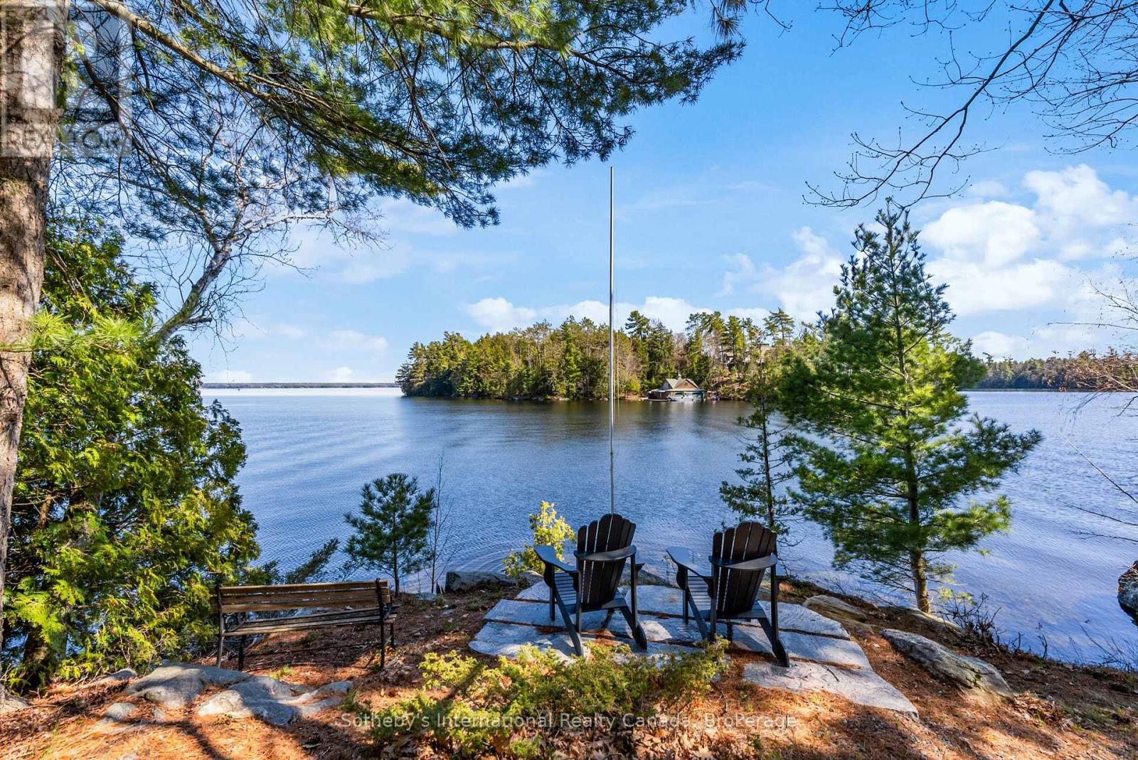 29 Beachgrove Island 33lm, Gravenhurst, Ontario  P1P 1R2 - Photo 43 - X12030072