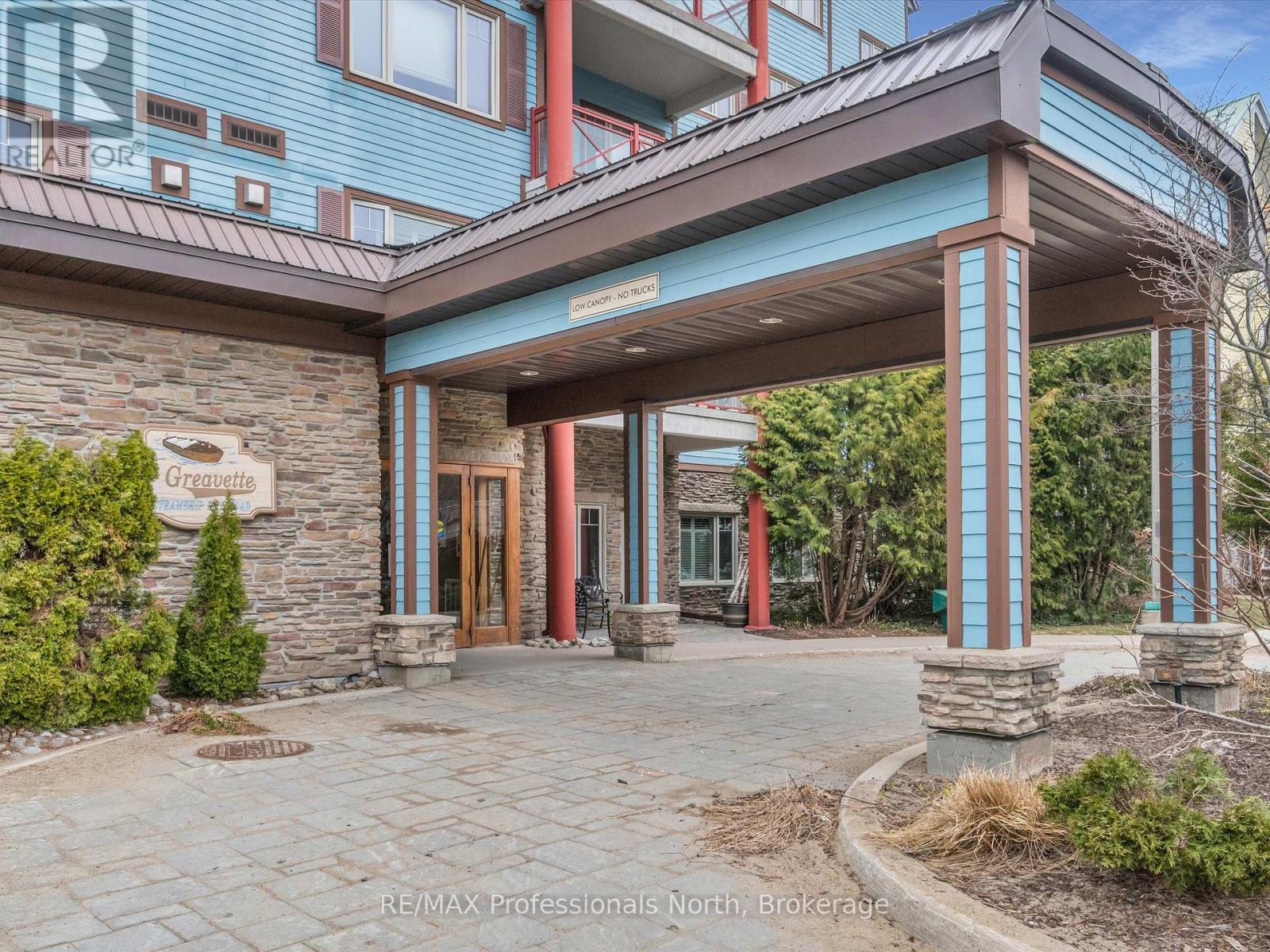 305 - 130 Steamship Bay Road, Gravenhurst, Ontario  P1P 1Z9 - Photo 22 - X12092431