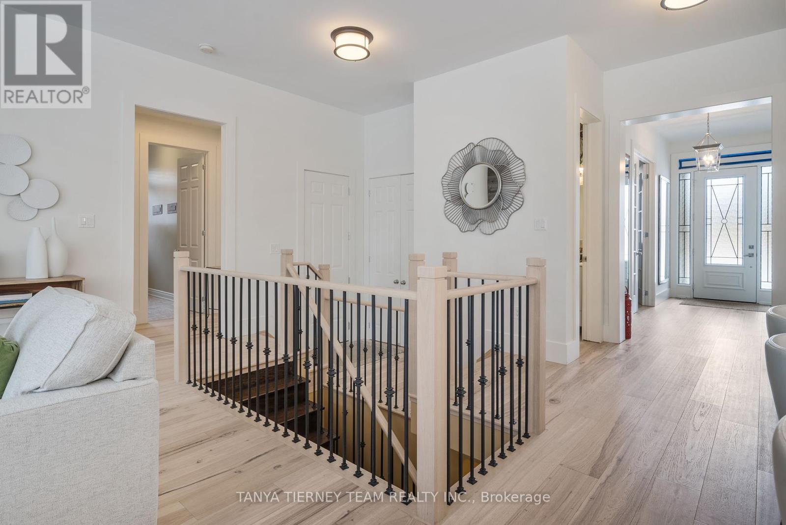 49 Montana Crescent, Whitby, Ontario  L1M 0G4 - Photo 20 - E12099697