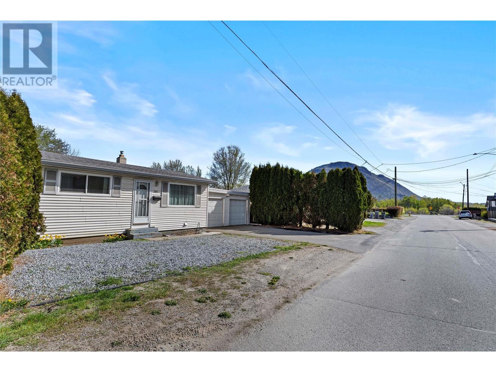 Property at 285 ALDER Avenue image 2