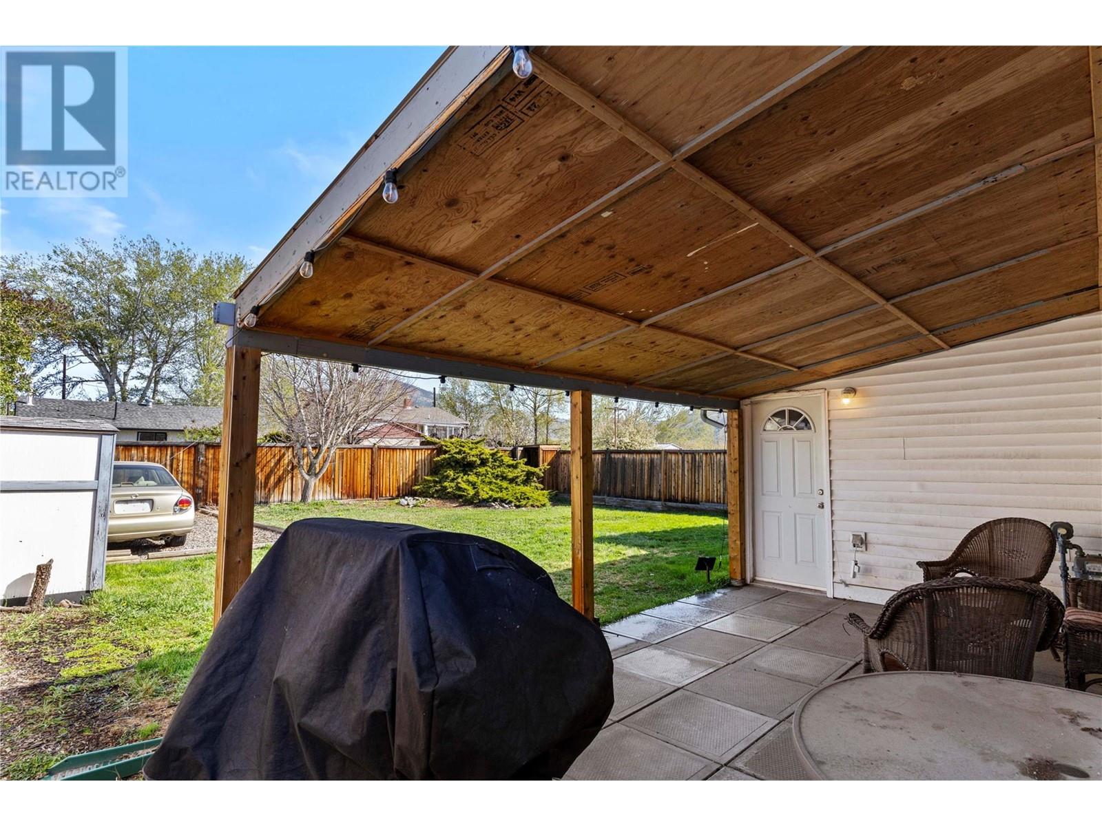 Property at 285 ALDER Avenue image 4