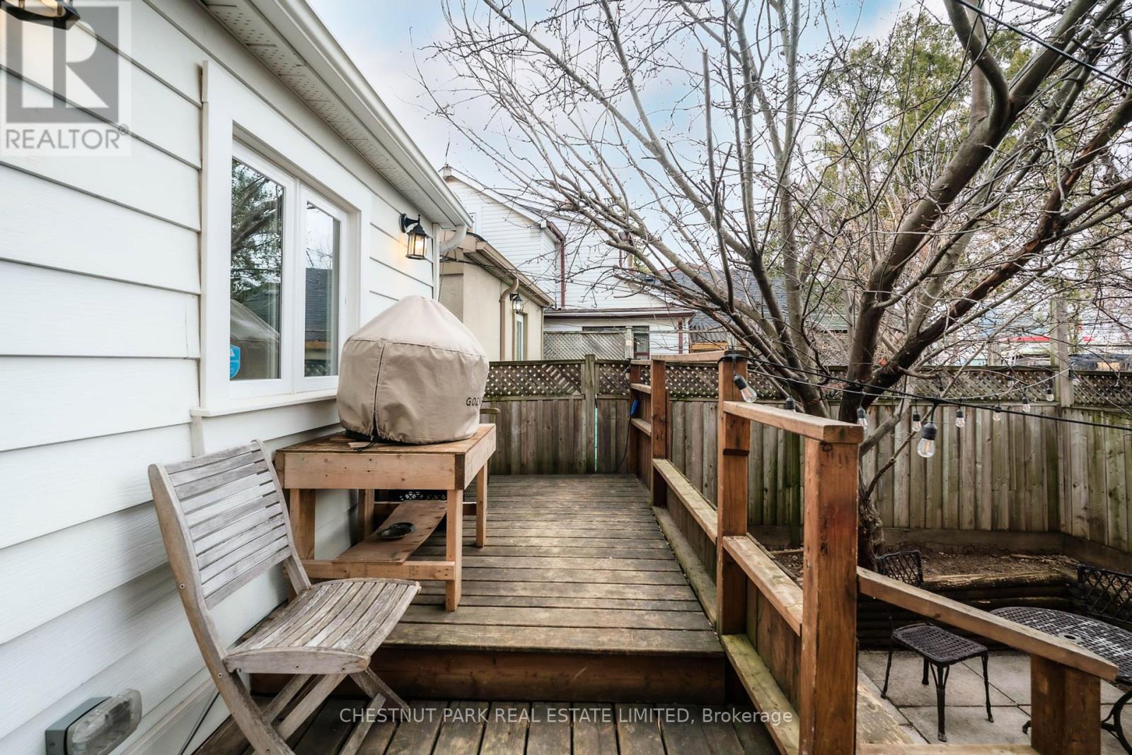 9 Avon Crescent, Toronto, Ontario  M6N 2G8 - Photo 26 - W12084175