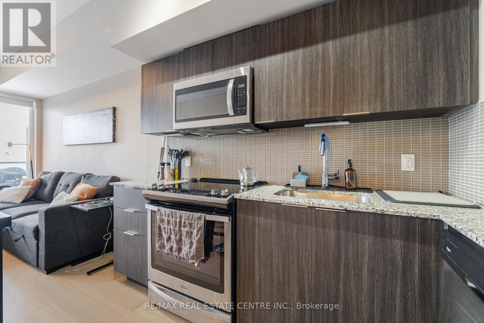 2622 - 30 Shore Breeze Drive, Toronto, Ontario  M8V 0J1 - Photo 11 - W12099718