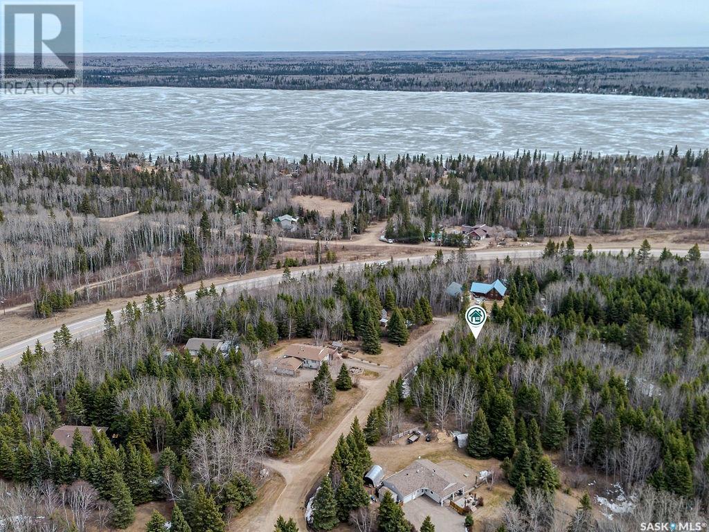 Property at 209 Poplar CRESCENT image 3