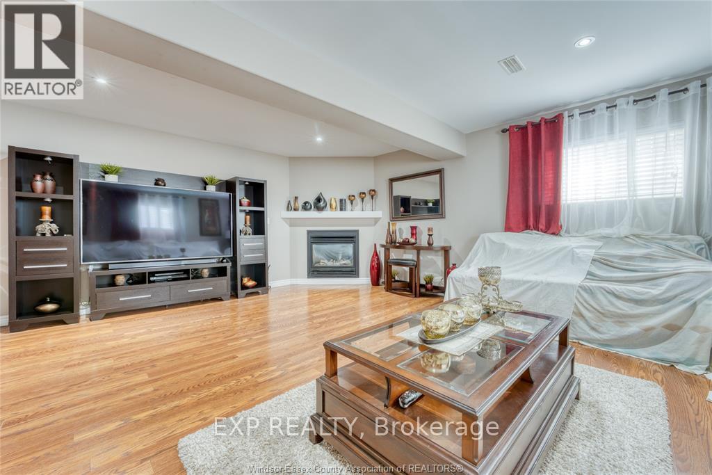 58 Homesteads Drive, Chatham-Kent, Ontario  N0P 2L0 - Photo 24 - X12099681