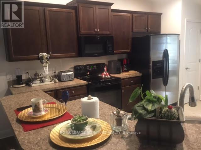 362 Salvador Drive, Punta Gorda Ptch, Ontario   - Photo 3 - X12099682