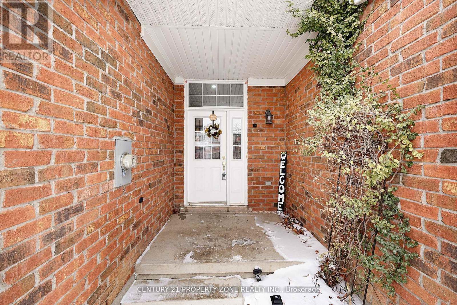 Property at 62 COLTON CIRCLE image 3
