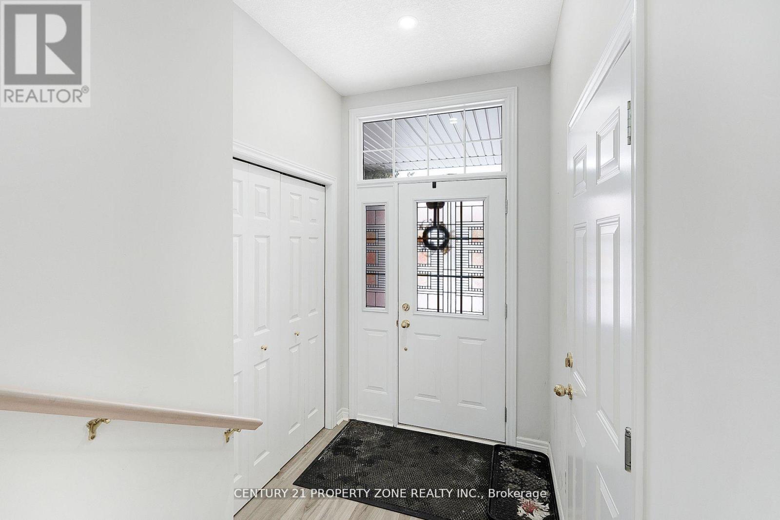 Property at 62 COLTON CIRCLE image 4