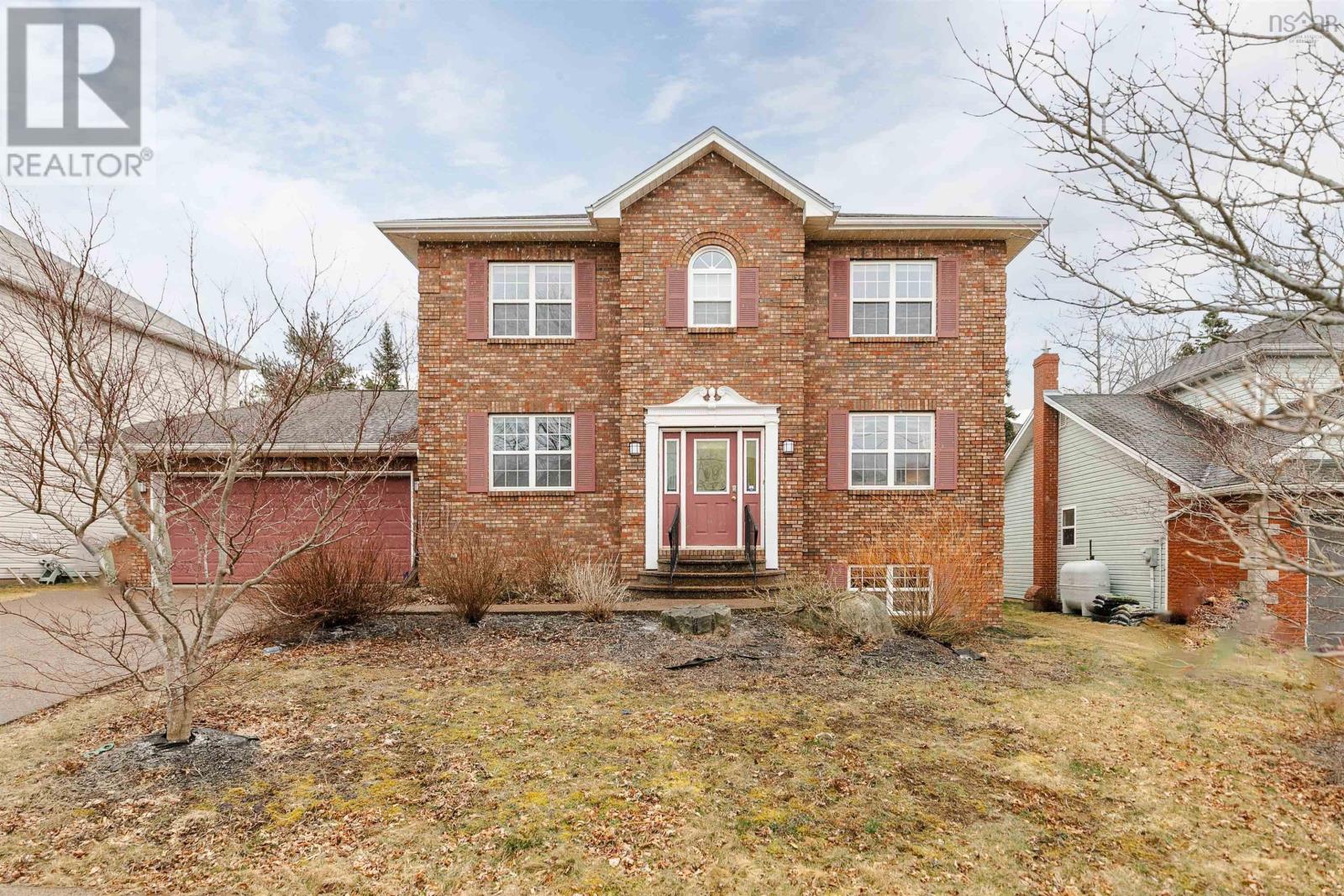 Property at 7 Berkshire Close image 1