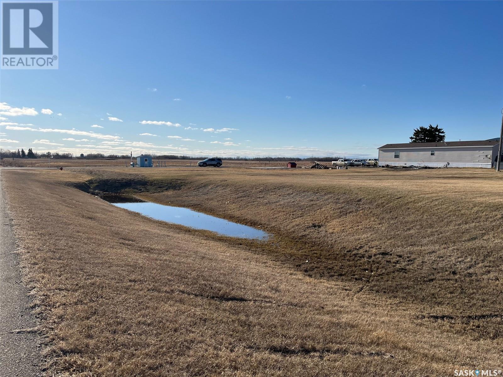 21 Adelaide Street, Manor, Saskatchewan  S0C 1R0 - Photo 6 - SK999399