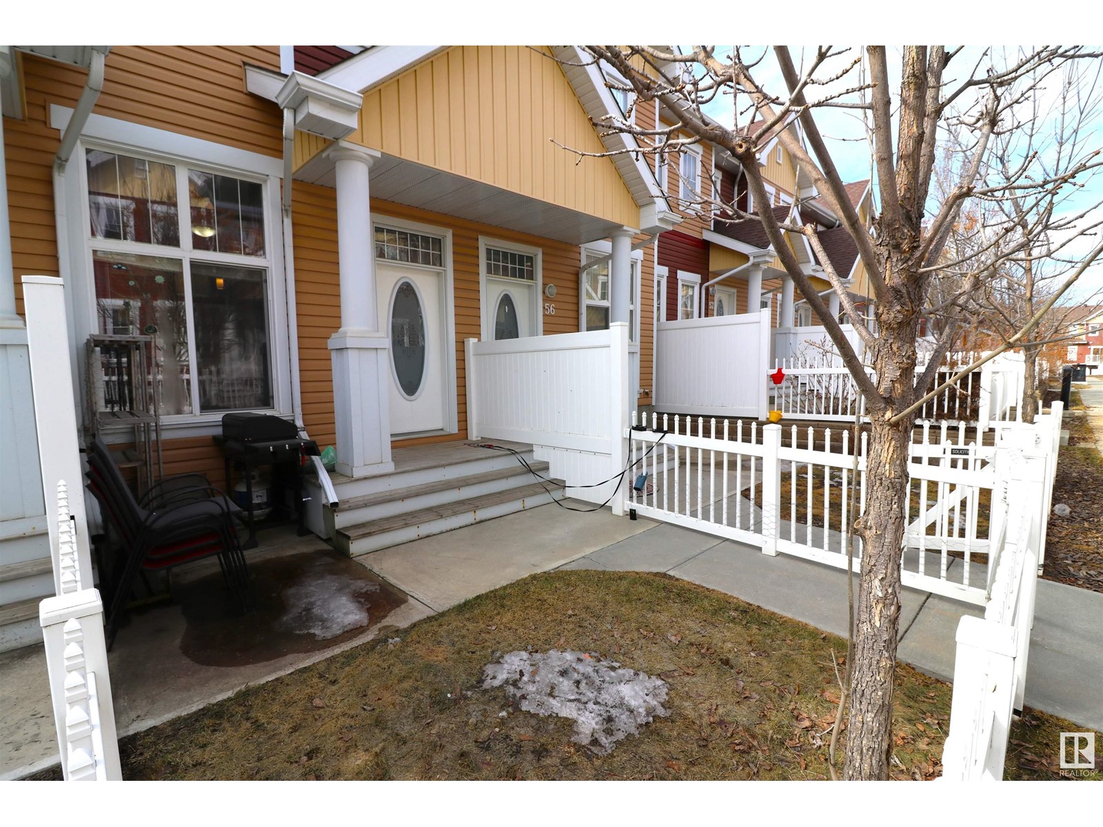 Property at #55 1623 TOWNE CENTRE BV NW image 2